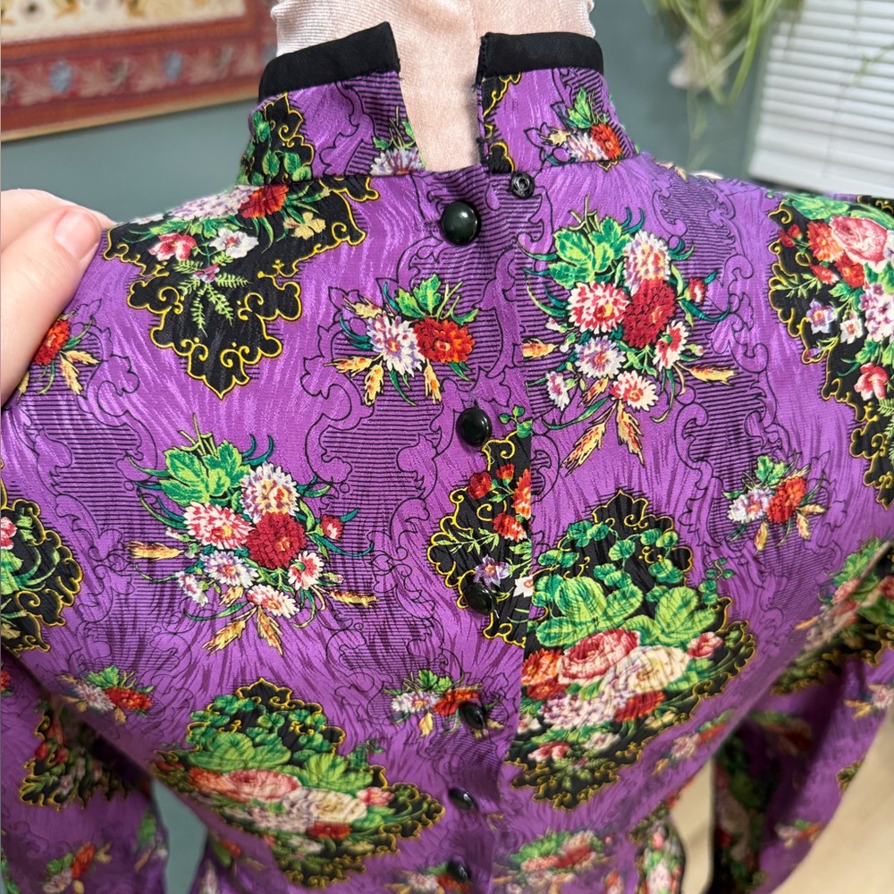 VTG Richard Warren 80’s Purple floral structured silk peplum mandarin Blouse 6P - Picture 4 of 16